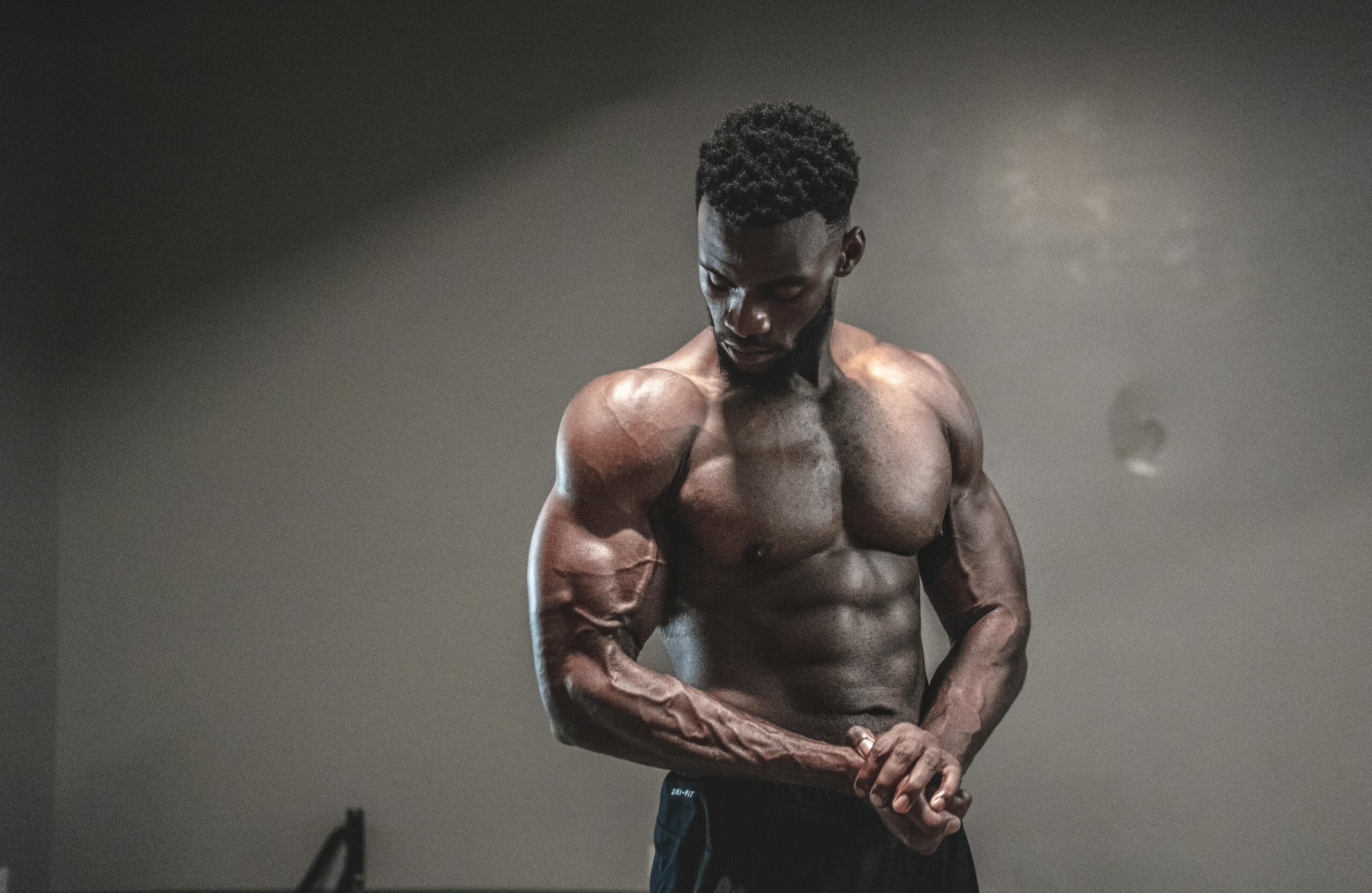 Effective Muscle Building Techniques for a Fitter You-howtobuildbody