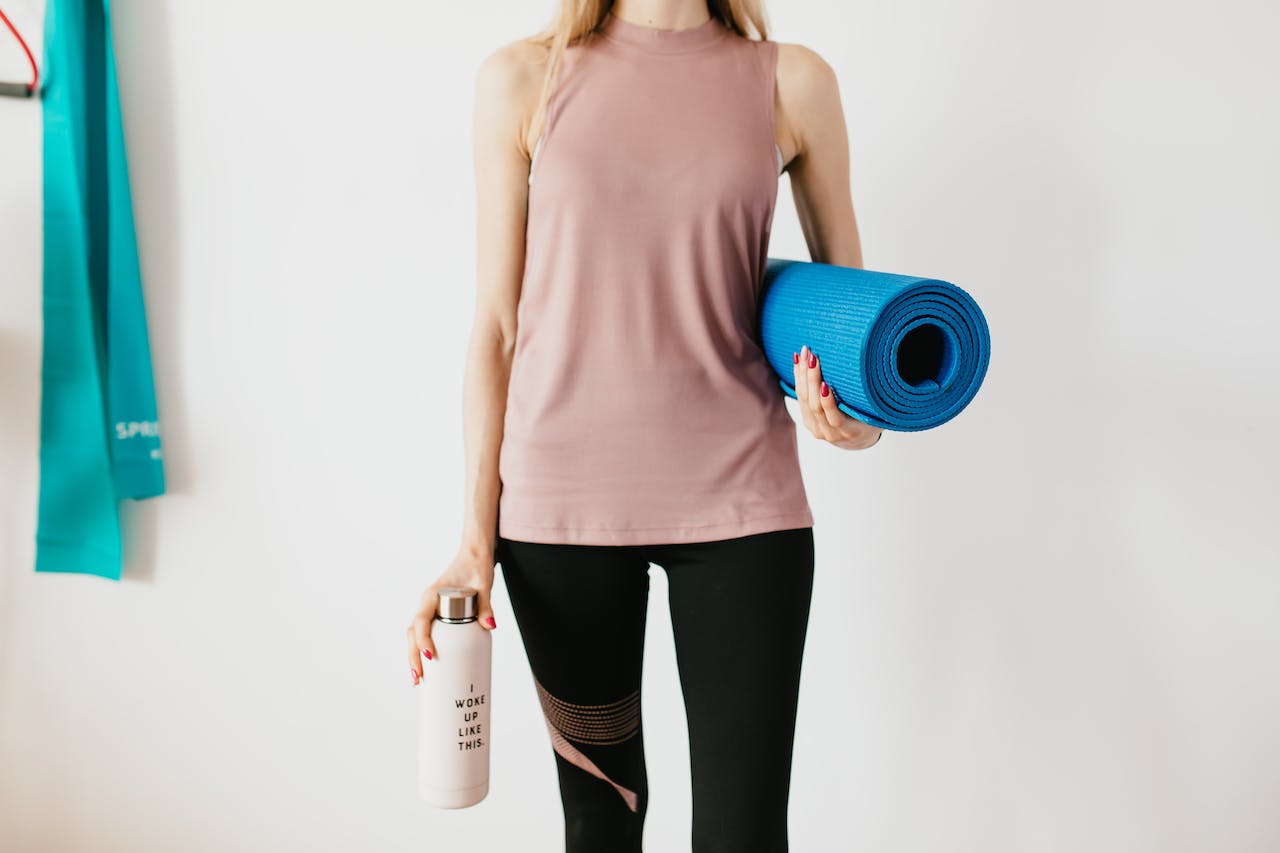 Ultimate Guide: How to Stay Hydrated During Exercise-howtobuildbody